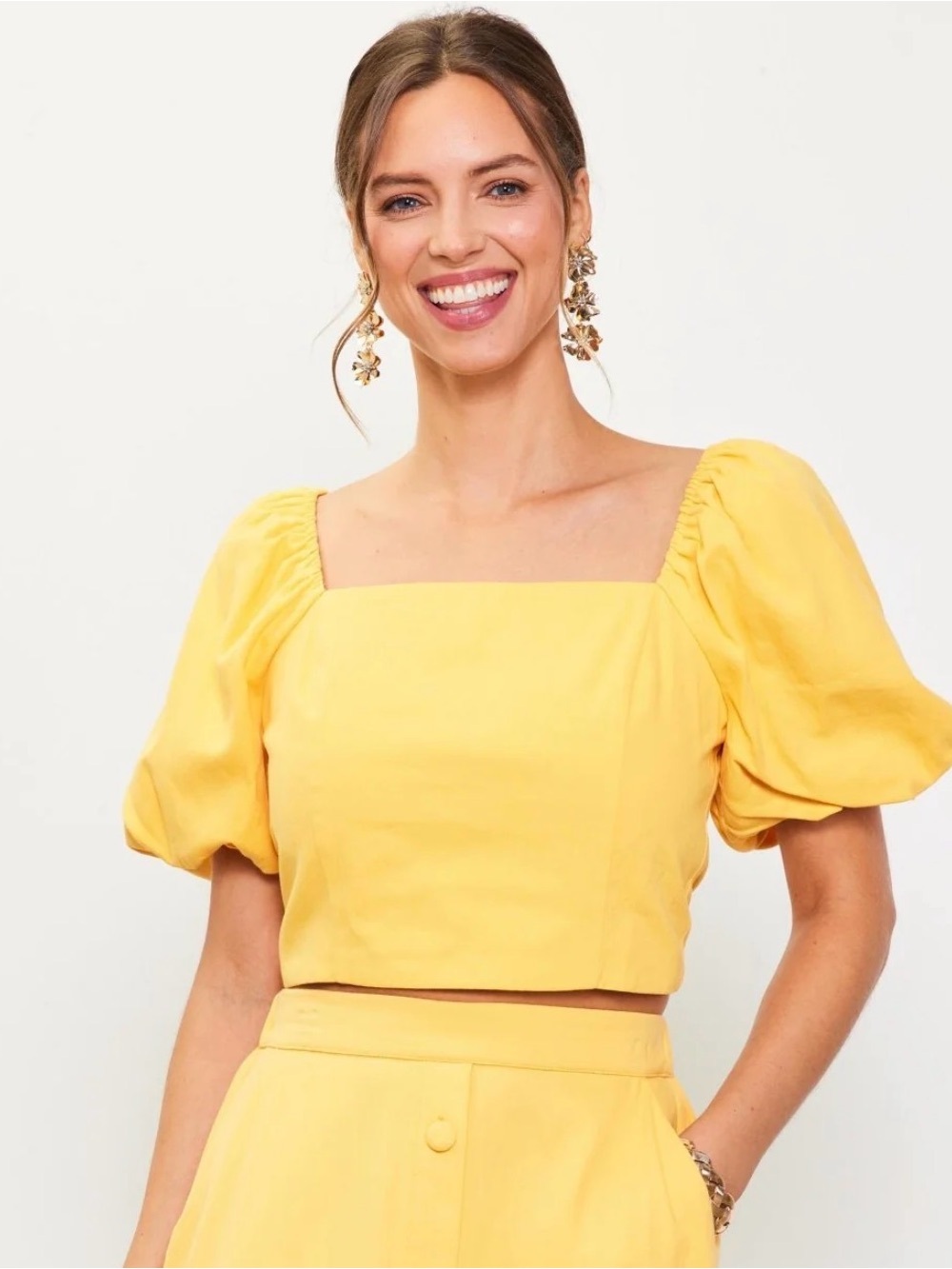 Skies Are Blue Puff Sleeve Square Neck Crop Top in Sunflower, Small
